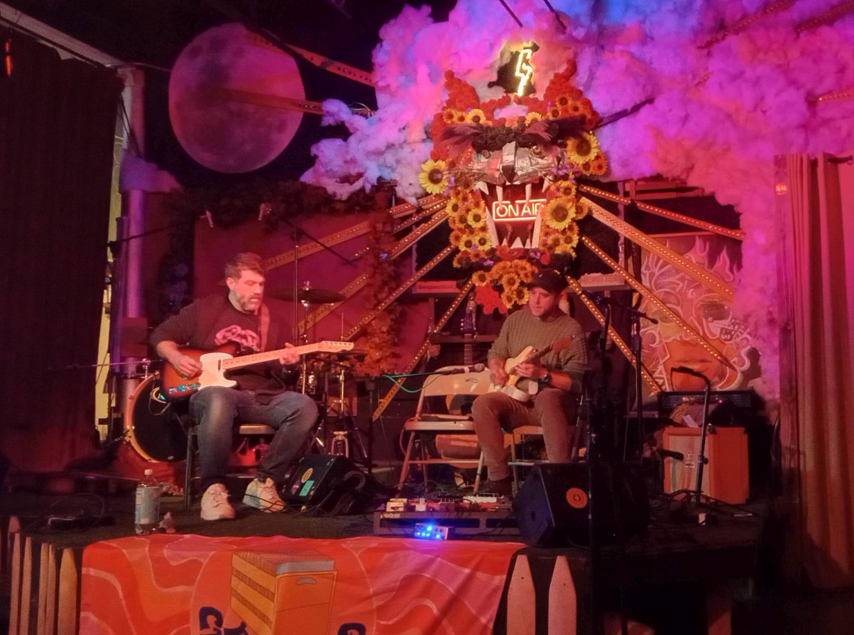 PsychAmbientDaydream2025-12-06GarciaPeoplesEmilyRobbAndMore (2).jpg